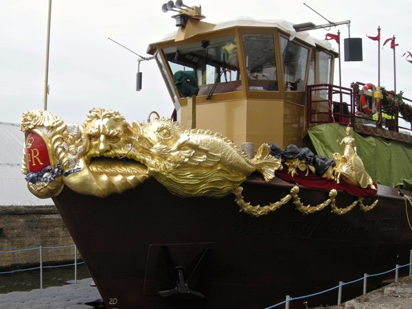 The Queen’s Diamond Jubilee Royal Barge, gilding by The Woodcarving Studio